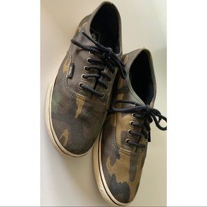 Women’s Camo Vans